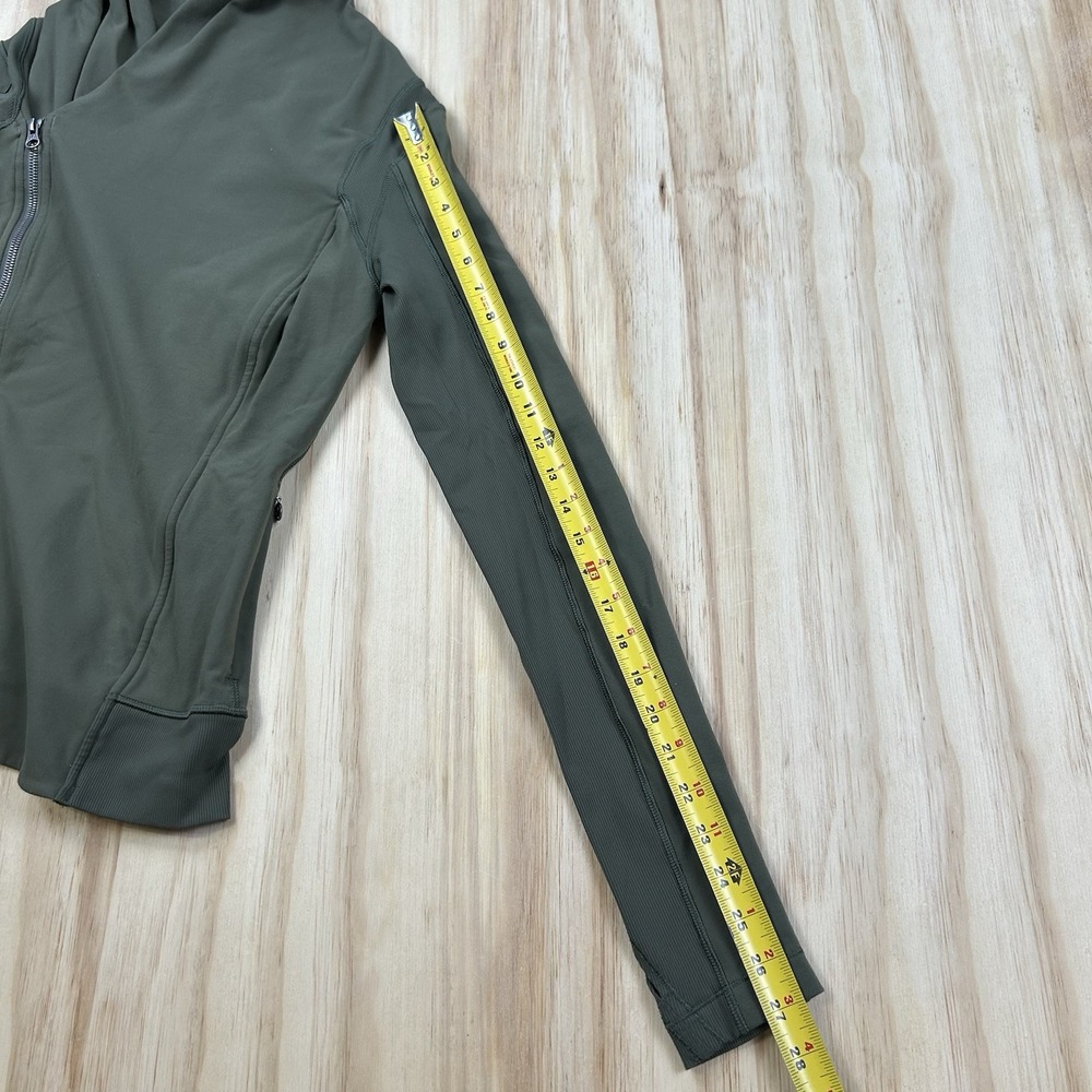 Lululemon Bhaki Yoga Jacket Green Size 8 Women's Full Zip Athletic Activewear - Picture 5 of 8